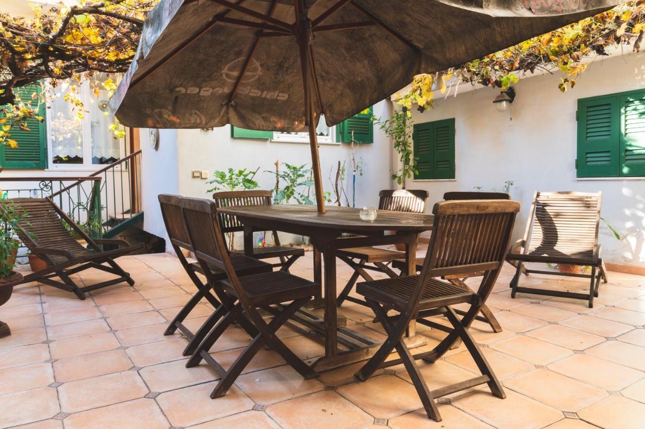 Deluxe With Garden In Vomero Appartamento *