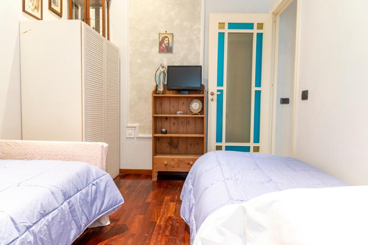 Deluxe With Garden In Vomero Appartamento *